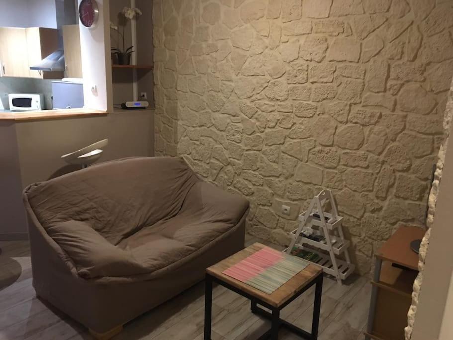 Gite Aux Aspres Logement De 65M² Fontcouverte  Luaran gambar